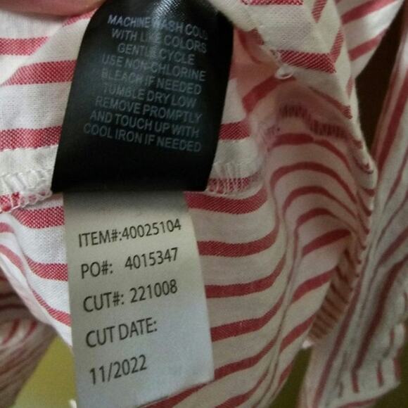Torrid Striped Button Up Blouse Red White Casual Cotton Blend Womens Size 3 (3X) - Picture 5 of 5
